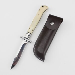 AKC fällkniv med 440C-blad och hartshandtag