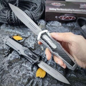 Number 3 OTF-kniv