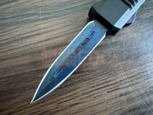 zinkhandtag UT70 blå titan damaskus OTF-kniv