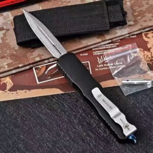 Microtech Dirac med kraftigt blad