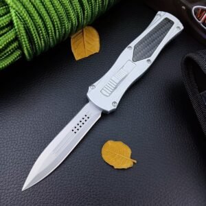 Number 4 OTF-kniv