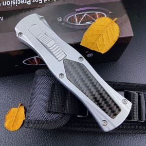 Number 4 OTF-kniv